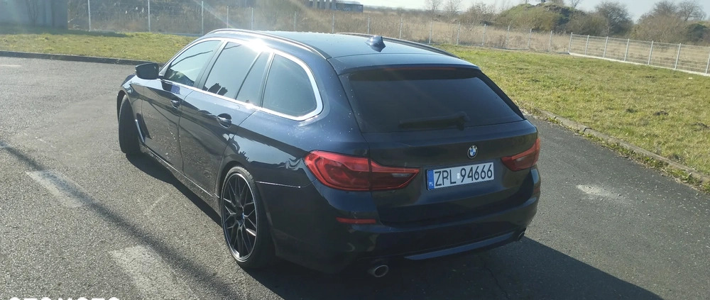 BMW Seria 5 cena 89999 przebieg: 104854, rok produkcji 2018 z Szczecin małe 121